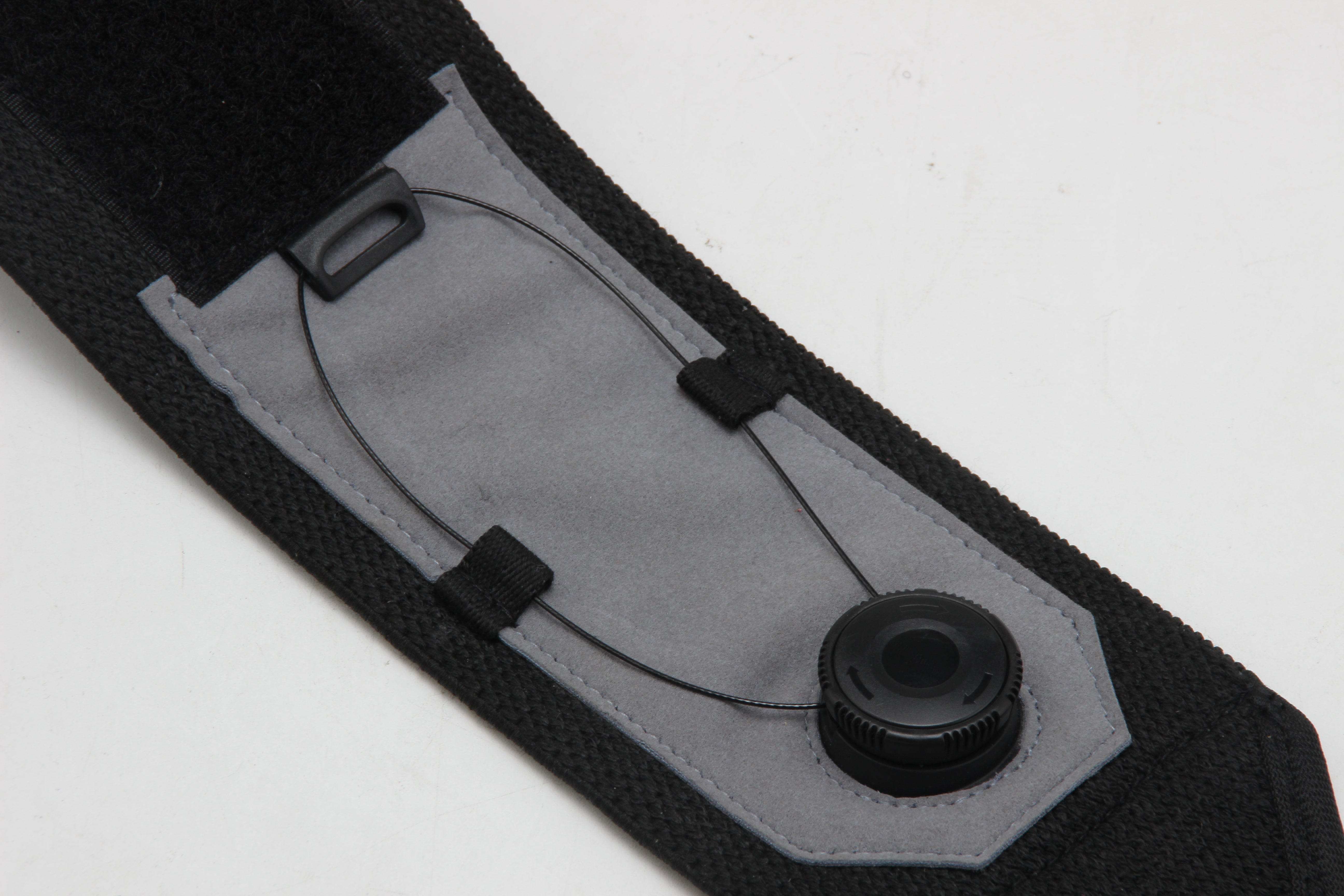 Wrist Wraps With Knobs