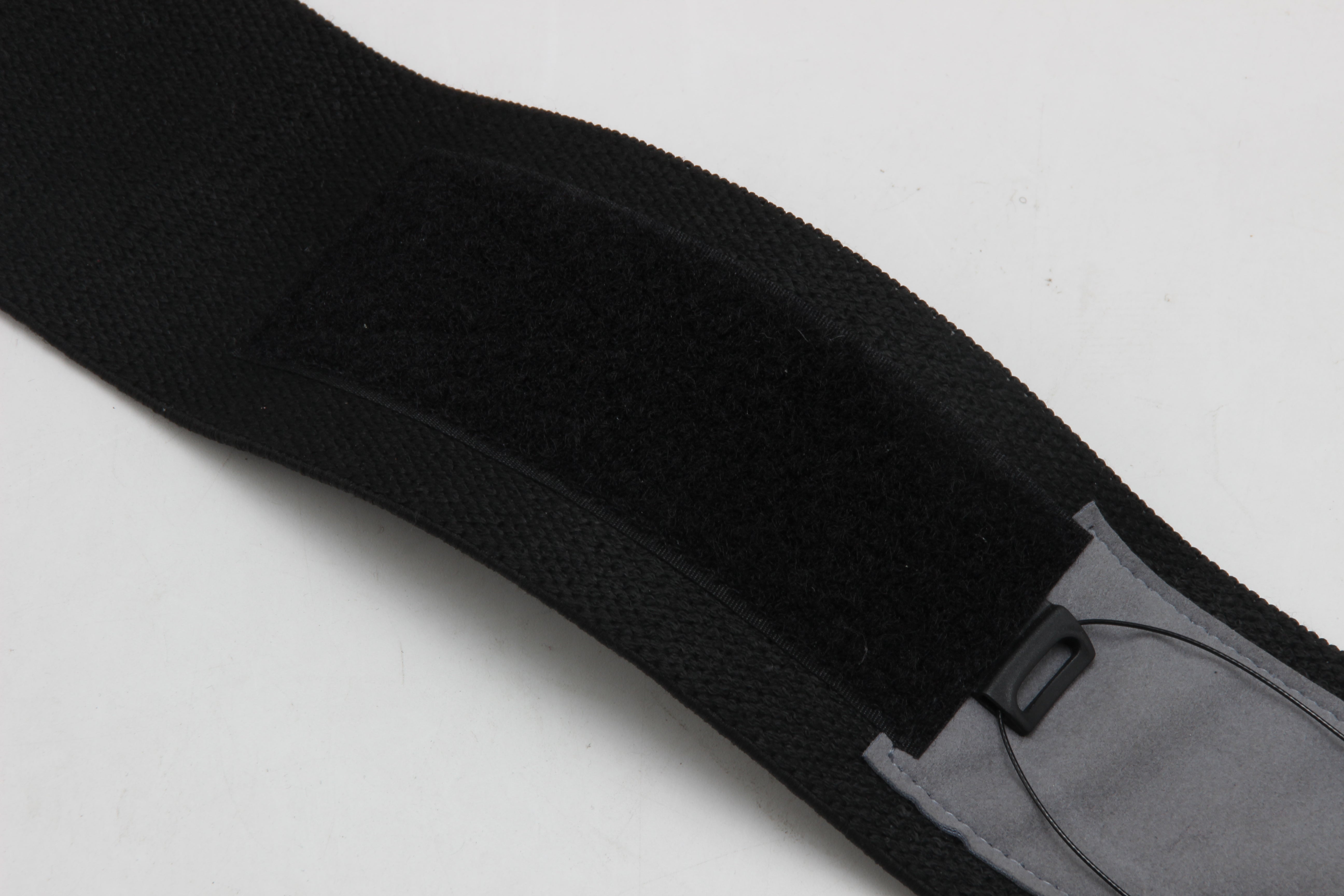 Wrist Wraps With Knobs
