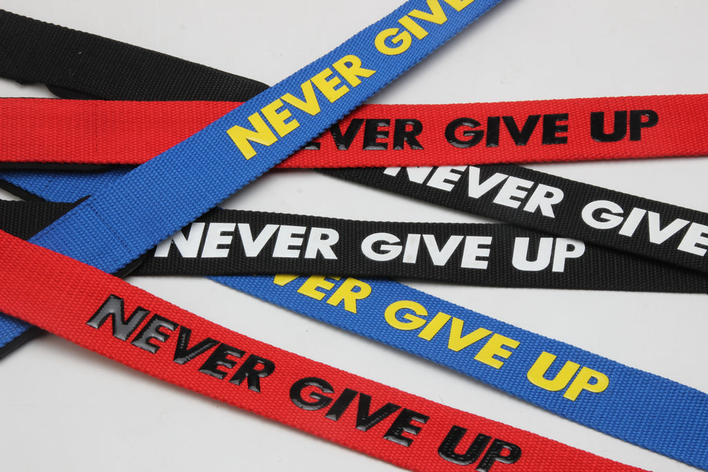 Never give up lifting strap（silicone logo）