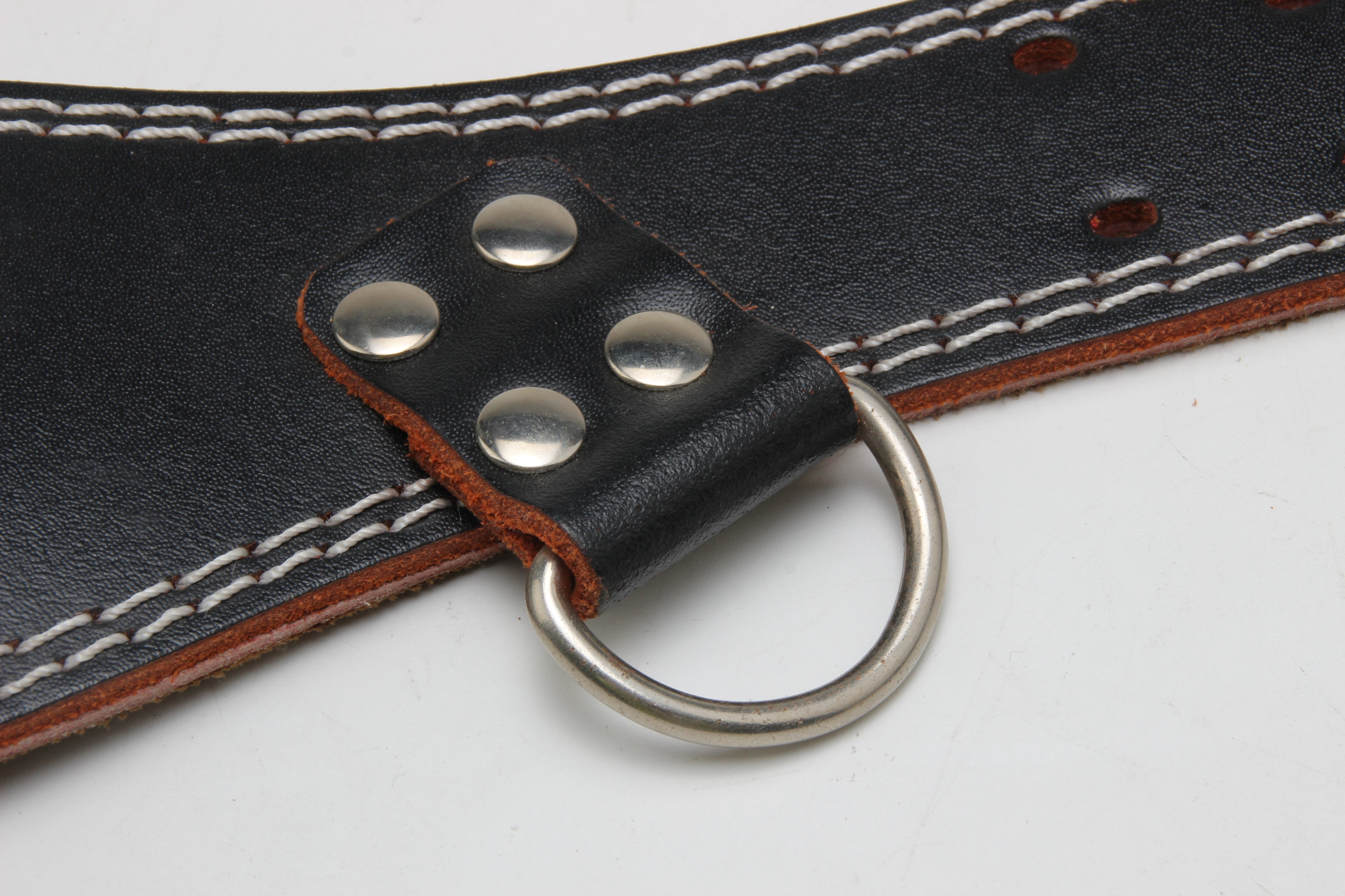 Dip belt for weightlifting